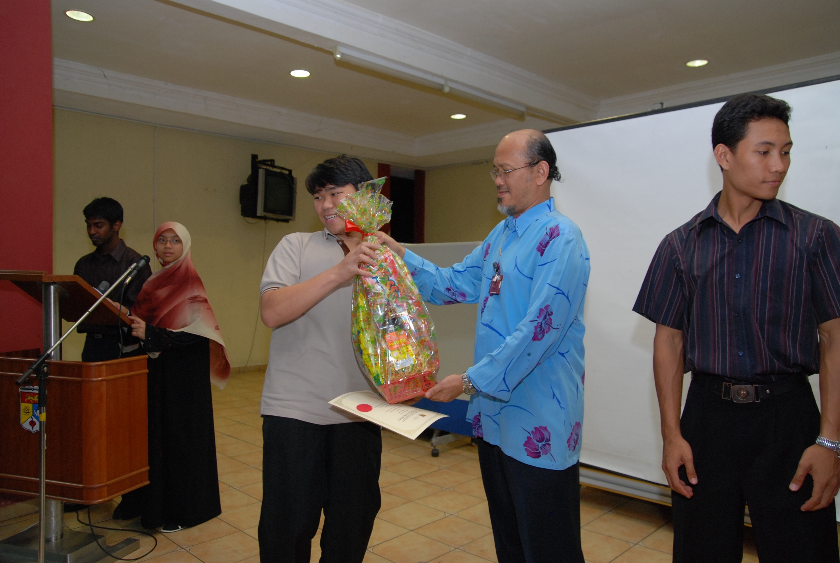 CyberNight09 106